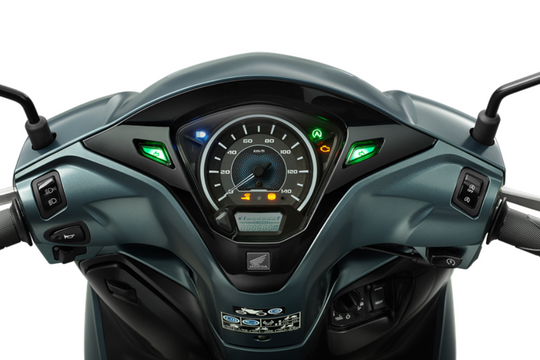 "Nữ hoàng" xe tay ga giảm giá cực sâu: Có ABS, cốp rộng, SH Mode cũng "chào thua"