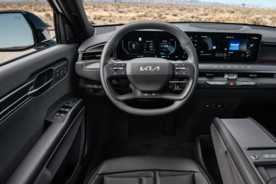 SUV điện mới khiến người Mỹ 'đổ xô' đặt mua: Nhanh hơn, rẻ hơn, đẹp hơn