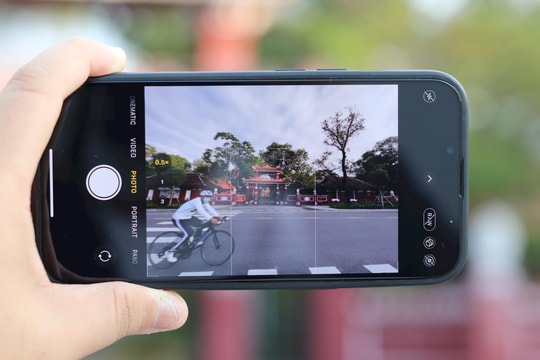 So sánh camera iPhone 11 Pro Max với iPhone 13 Pro: Chụp ảnh có khác biệt?