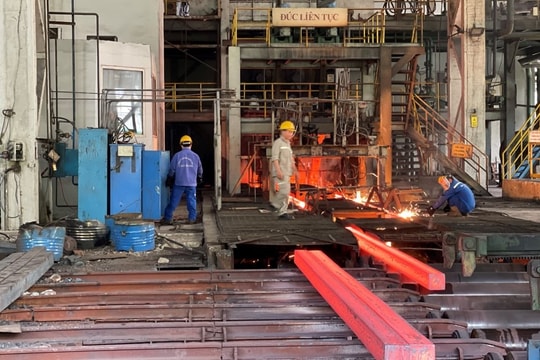 Kinh doanh dưới giá vốn, một doanh nghiệp thép báo lỗ quý thứ 4 liên tiếp