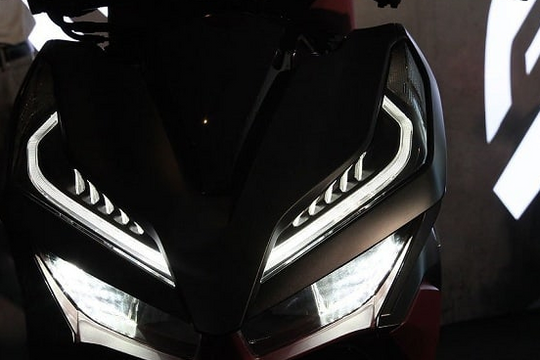 Honda ra mắt xe máy xịn hơn Air Blade, diện mạo hút hồn phái mạnh: Giá cực bình dân