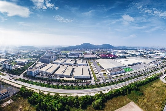 KBC: Lợi thế từ quỹ đất lớn và 2 yếu tố rủi ro cần lưu ý