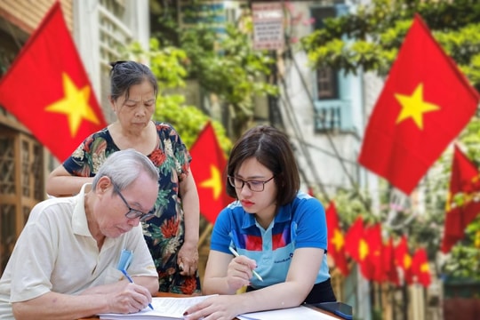 Lương hưu tháng 5 đến sớm bất ngờ, người hưởng cần lưu ý gì?