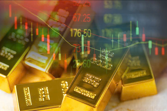 Chứng khoán hay vàng: Lời khuyên từ chuyên gia trong giai đoạn thị trường nhạy cảm