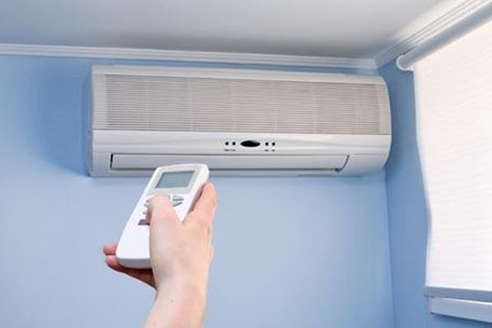 Những sai lầm khi dùng điều hòa khiến hóa đơn điện tăng vọt, sức khỏe suy giảm