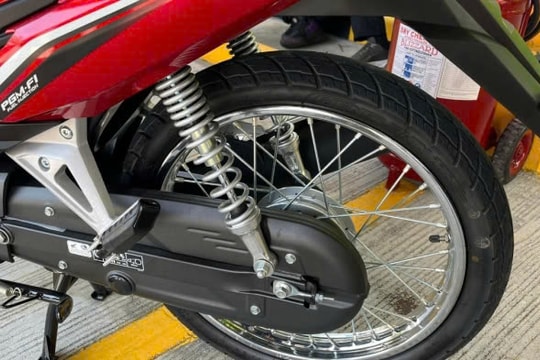 Honda ra mắt xe máy giá "hạt dẻ": Thiết kế thể thao, chỉ "ăn" 1L xăng/69,5km