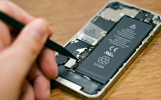 6.000 mAh trở thành chuẩn dung lượng pin mới: Smartphone ngày càng “khát năng lượng”