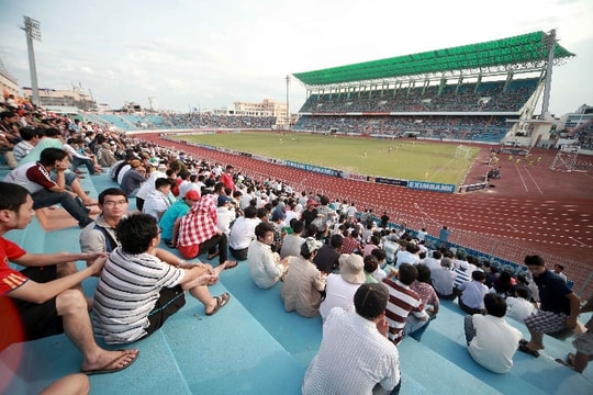 Sân vận động 28.000 chỗ là "chảo lửa" một thời của người Đà Nẵng, nay chuẩn bị lên sàn đấu giá