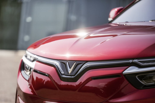 Nhanh hơn một bước, VinFast đang làm điều Tesla chưa kịp làm ở Ấn Độ