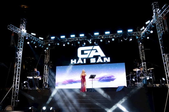 Khi cảng tàu quốc tế Hạ Long trở thành điểm đến trải nghiệm ẩm thực kết hợp giải trí