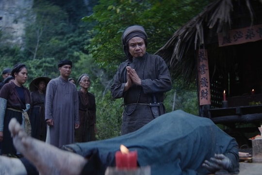 Thám tử Kiên và Lật mặt 8: “Bom tấn” nào sẽ chiếm ngôi vương phòng vé dịp lễ 30/4?