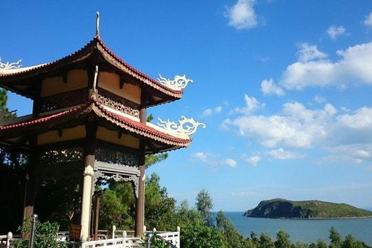 Tôi "về nguồn" dịp 30/4: Một chuyến đi lịch sử giữa lòng miền Trung thấm đẫm tự hào