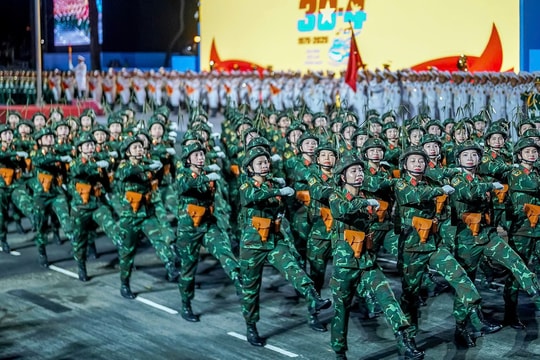 Diễu binh và duyệt binh khác biệt như thế nào?