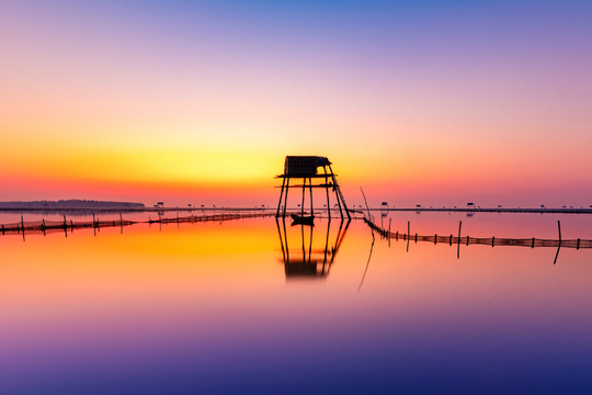 Phát hiện “thiên đường biển” ngay sát Hà Nội: Còn nguyên vẻ hoang sơ với nhiều cảnh đẹp độc nhất, có thể đi ngay trong ngày