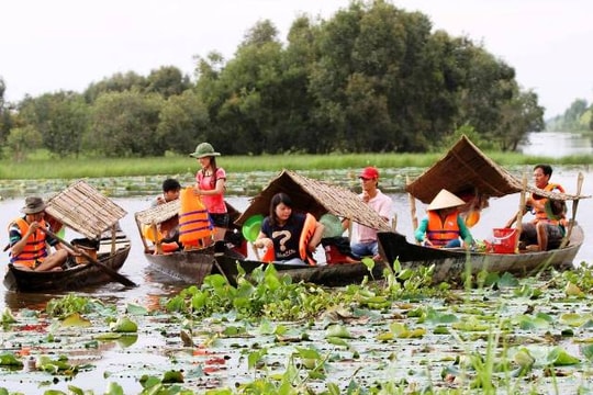 Địa danh bí ẩn, hiếm hoi có thể “săn” ảnh loài chim quý nhất Việt Nam