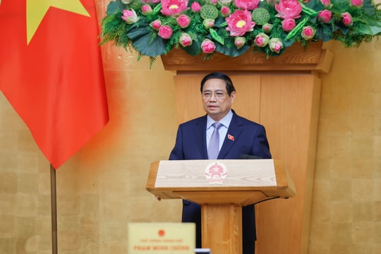 Thủ tướng: Triển khai hiệu quả "bộ tứ chiến lược"; thực hiện bằng được các mục tiêu lớn