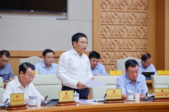 Nền kinh tế tiếp tục đà tăng trưởng