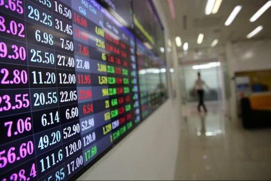 Trong ngày hệ thống KRX "go live", một công ty chứng khoán bất ngờ gặp sự cố