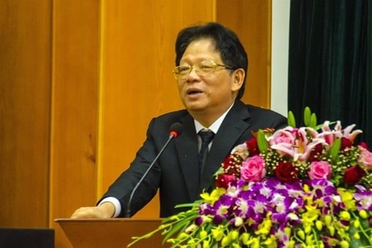 Chủ tịch Hoá chất Đức Giang: “Sợ lắm, lơ ngơ là mất tiền” – và 67% tài sản công ty nằm trong ngân hàng