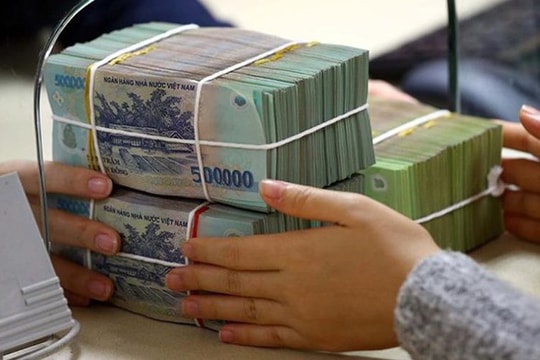 Lý giải nguyên nhân cổ phiếu VCB vẫn đang “chạy chậm”