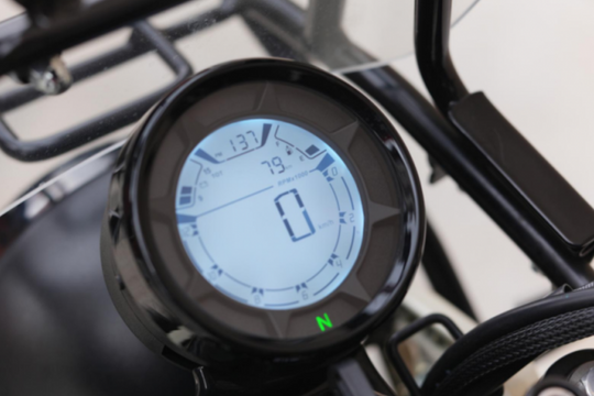 Mẫu xe máy siêu gọn, nhẹ và tiết kiệm bất ngờ vừa ra mắt: Giá chỉ 25 triệu đồng, Honda Future cũng phải "rén"