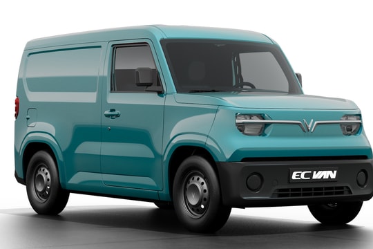 “Tân binh” VinFast EC Van vừa ra mắt đã gây sốt: Lăn bánh chưa đến 300 triệu đồng, chở hàng thoải mái