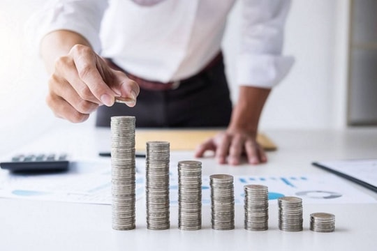 Loạt danh nghiệp chốt lịch trả cổ tức bằng tiền, đáng chú ý một công ty "họ" FPT