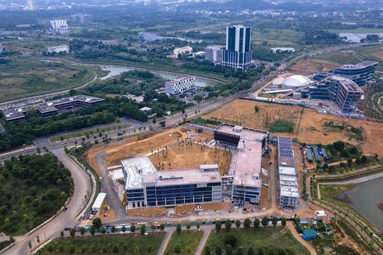 Bộ Tài chính “đặt hàng” Intel và Meta, tâm điểm đồ dồn về Khu công nghệ cao Hòa Lạc