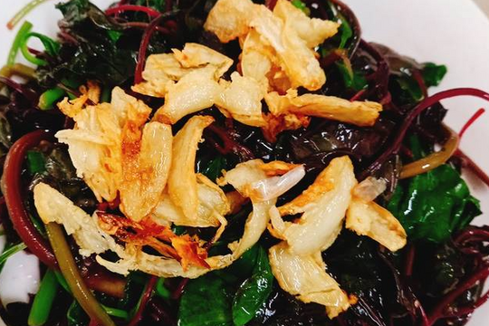 Thực phẩm "đỏ au" cực tốt dành cho phụ nữ sau sinh và người thiếu máu, ở vùng quê trồng rất nhiều