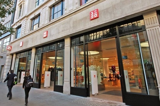 Thương hiệu thời trang Nhật "được lòng" giới trẻ nhờ... lỗi đánh máy