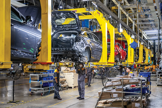 Xem xét thông qua nghị quyết phát triển kinh tế tư nhân vào ngày 17/5, doanh nghiệp trông đợi đột phá từ thực thi chính sách