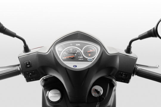 Xe máy tay ga dành cho người có thu nhập thấp: Đẹp như SH, giá lại "bình dân"