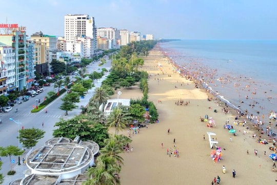 Sáp nhập tạo bước ngoặt, Sầm Sơn sẵn sàng đón đầu chuỗi đầu tư 'khủng' và lượng khách cao cấp đến Thanh Hóa