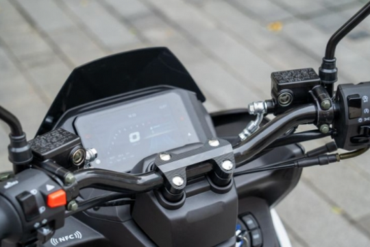 "Kình địch" của Air Blade lộ diện: Đẹp, sang, giá rẻ hơn Vision