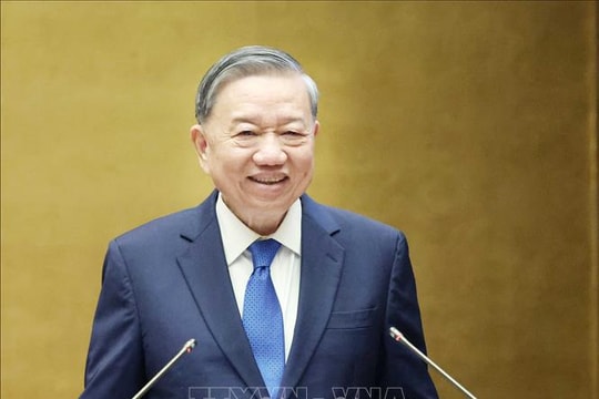 Tổng Bí thư Tô Lâm: Thắp lên ngọn lửa Đổi mới - Khát vọng - Hành động, vì một Việt Nam giàu mạnh, phồn vinh, hùng cường