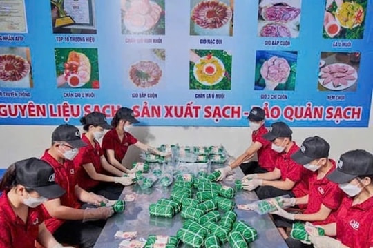 Từ khoản vay 100 triệu, nông dân Nghệ An tự tạo nên thương hiệu "đặc biệt", làng quê Bác thành điểm sáng khởi nghiệp