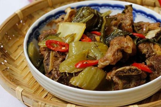 Món ăn quen mặt trong bữa cơm Việt lại là "kẻ thù giấu mặt" của dạ dày: Liệu bạn có biết?