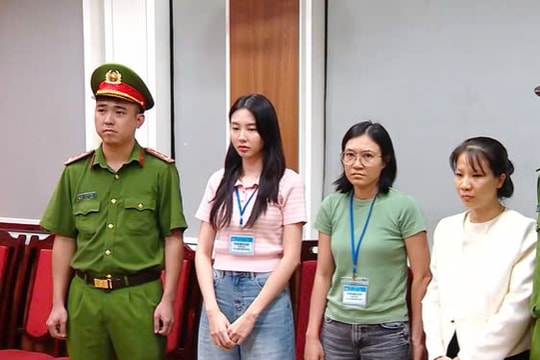 Hoa hậu Nguyễn Thúc Thùy Tiên bị khởi tố trong vụ án kẹo rau củ Kera