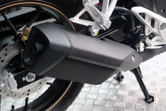 Từng là mẫu xe máy được dân chơi ưa chuộng, nay giá giảm cực mạnh