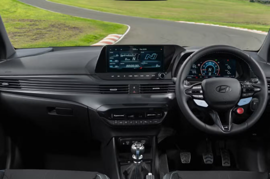 Chiếc ô tô khiến bạn quên luôn Grand i10, đẹp mà sang: Giá chỉ 200 triệu