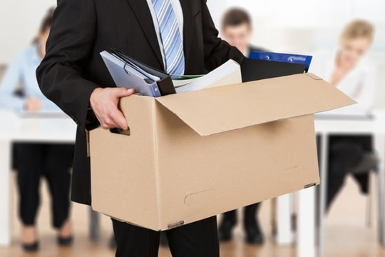Trí tuệ nhân tạo đang gõ cửa văn phòng: Ai còn giữ được ghế trong 5 năm tới?