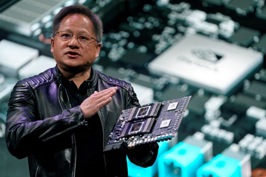 NVIDIA phủ nhận chuyển giao công nghệ cho Trung Quốc: “Không ai vác hệ thống 2 tấn qua biên giới”