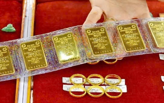 Giá vàng hôm nay 23/5/2025: Đã hạ nhiệt, nhiều người bắt đầu tính chuyện mua vào