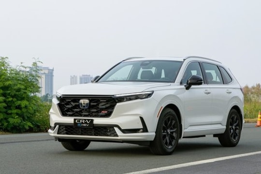 Từ dáng xe đến cảm giác lái: Honda CR-V 2025 chạm ngưỡng “hoàn hảo”?