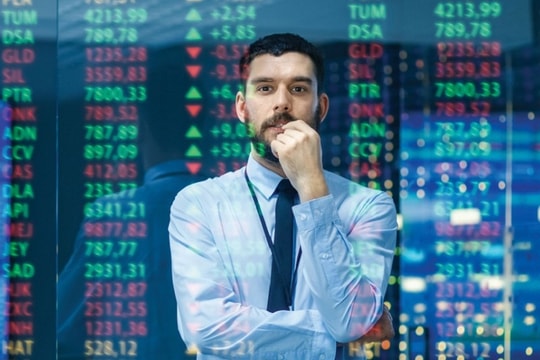 Kịch bản phiên chiều 4/6: Điều gì đang chờ đợi sau vùng cản 1.350?