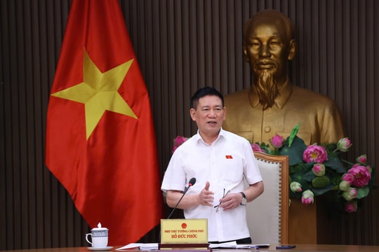 Phó Thủ tướng Hồ Đức Phớc chủ trì họp phân cấp, phân quyền gắn với phân định thẩm quyền trong lĩnh vực tài chính, ngân hàng