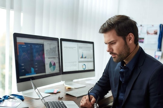 Giao dịch khối ngoại tuần qua (19-23/5): Cổ phiếu đầu ngành công nghệ bị bán mạnh