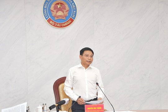 Phân cấp, phân quyền trong lĩnh vực tài chính, bảo đảm đồng bộ, sát thực tiễn