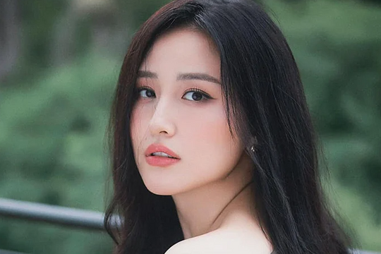 Giàu, đẹp và giỏi: "Nàng hậu" đầu tư hơn 21 tỷ trong một ngày sở hữu khối tài sản khiến ai cũng choáng