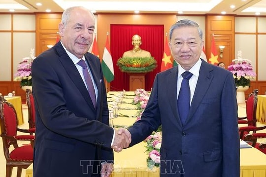 Việt Nam sẵn sàng là cầu nối giữa Hungary với khu vực Đông Nam Á